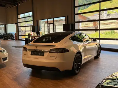 Tesla Model S 100D Performance — Berline électrique haute performance, 78 500 km — Miniatura 27