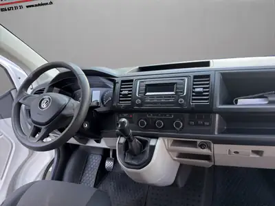 VW T6 2.0 TDI — Utilitaire fiable, 150 ch, attelage 2000 kg et régulateur de vitesse — Miniature 14
