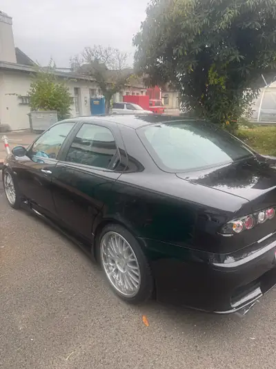 Alfa Romeo 156 3.2 V6 24V GTA — Berline sportive italienne, 250 ch, historique sans sinistre — Außenansicht