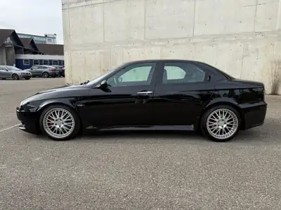 Alfa Romeo 156 3.2 V6 24V GTA — Berline sportive italienne, 250 ch, historique sans sinistre — Innenraum