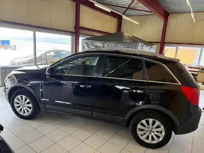 Opel Antara 2.0 CDTI Cosmo 4WD — SUV compact robuste, sans accident, équipé — vista posteriore