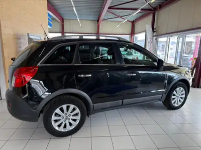 Opel Antara 2.0 CDTI Cosmo 4WD — SUV compact robuste, sans accident, équipé — fianco