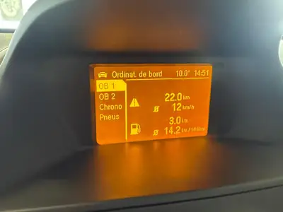 Opel Antara 2.0 CDTI Cosmo 4WD — SUV compact robuste, sans accident, équipé — Miniatura 10