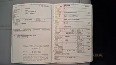 Opel Antara 2.0 CDTI Cosmo 4WD — SUV compact robuste, sans accident, équipé — Miniatura 13