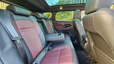 Land Rover Range Rover Evoque 2.0 T R-Dynamic S — SUV compact hybride, entretien réduit — Miniatur 7