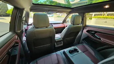 Land Rover Range Rover Evoque 2.0 T R-Dynamic S — SUV compact hybride, entretien réduit — Miniatur 9