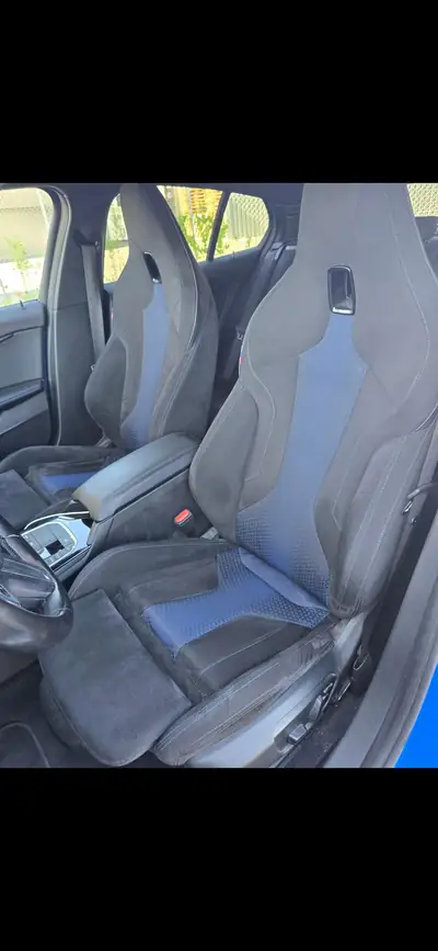 BMW 120i Pure M — Berline compacte dynamique, 59 000 km, boîte auto — Miniatura 11