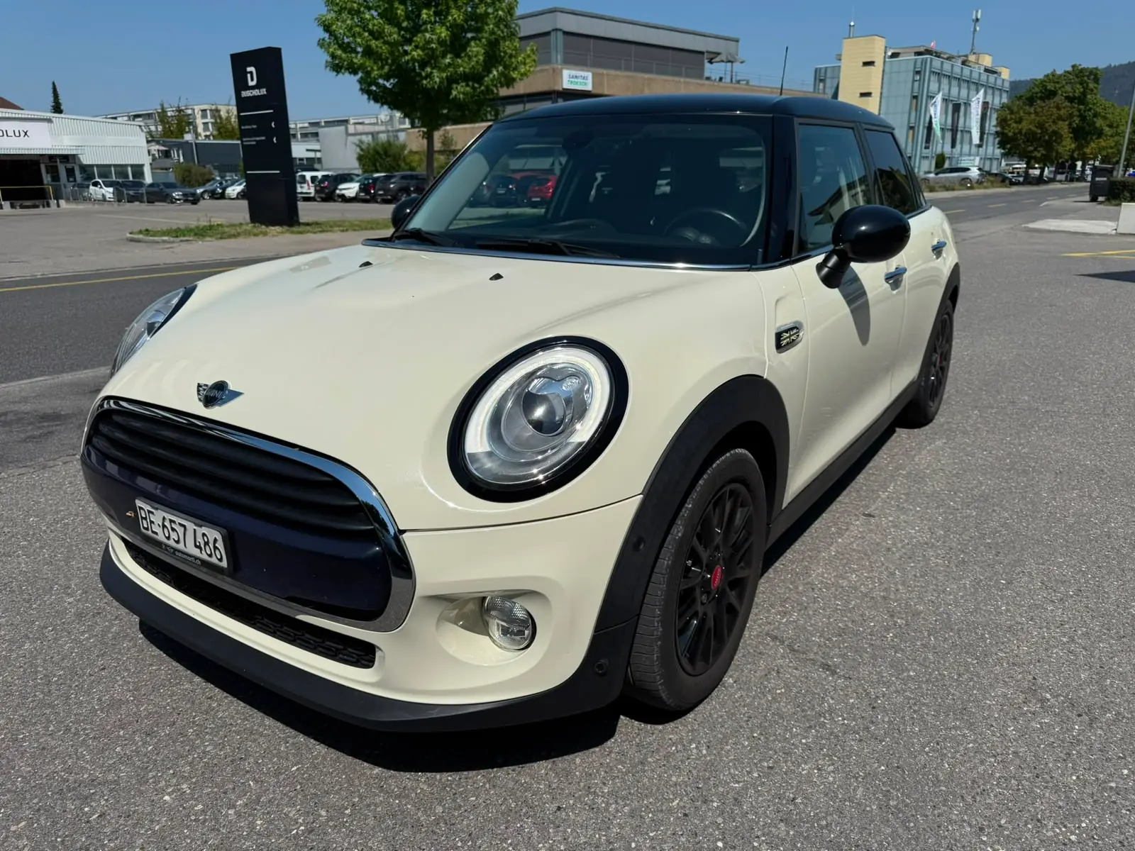 MINI Cooper 1.5i — Citadine maligne, entretien léger, 123 000 km — vista esterna