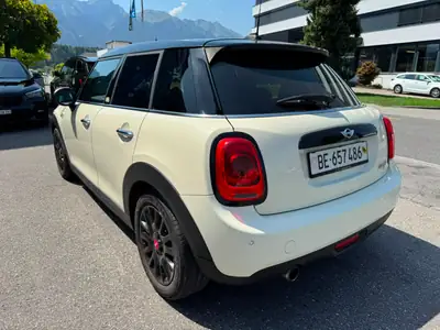 MINI Cooper 1.5i — Citadine maligne, entretien léger, 123 000 km — vista posteriore