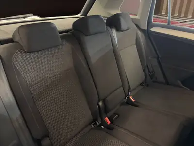 VW Tiguan 1.4 TSI 4Motion — SUV polyvalent, transmission intégrale et faible kilométrage — Miniature 8