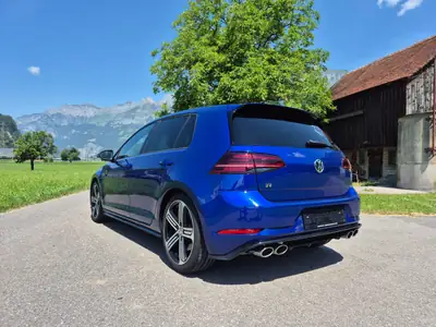 VW Golf 2.0 TSI R DSG 4motion — 300 ch, intégrale et performances brutes — interni