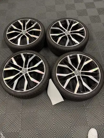 VW Golf 2.0 TSI GTI Performance — 230 ch, sportive affûtée à 61 000 km — Detail