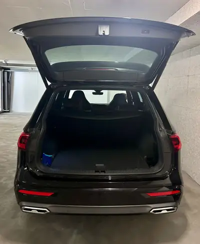 SEAT Tarraco 2.0 TSI 4Drive — SUV 7 places robuste, 190 ch et transmission DSG — Miniatura 8