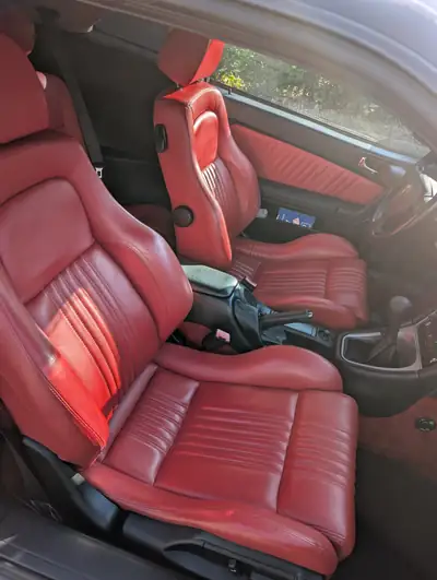 Alfa Romeo GTV 2.0 16V JTS — Coupé sportif d'exception, véhicule de collection en état impeccable — Miniatura 13