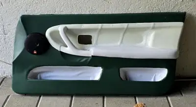 BMW 318i Cabriolet — Décapotable des années 90, motorisation éprouvée et style intemporel — Miniatur 10