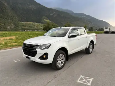Isuzu D-MAX 1.9 DDi N60 BB+ 4×4 — Pick-up robuste avec équipements premium et faible kilométrage — vista esterna