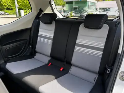 VW Up 1.0 MPI 75 Move — Citadine compacte, économique et sans sinistre — tableau de bord