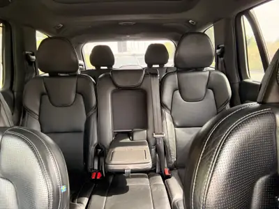 Volvo XC90 T8 Inscription 7 places — SUV hybride rechargeable, 408 ch et très économe — Thumbnail 9