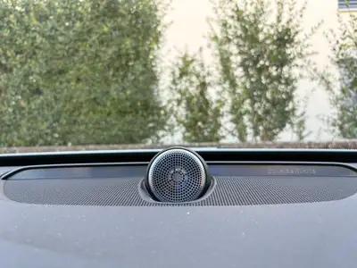 Volvo XC90 T8 Inscription 7 places — SUV hybride rechargeable, 408 ch et très économe — Thumbnail 10