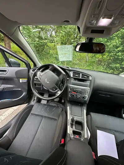 Citroën C4 1.6 HDi SST — Berline diesel fiable, révisions complètes et MFK valide — arrière