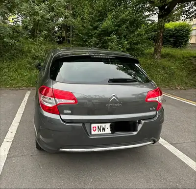 Citroën C4 1.6 HDi SST — Berline diesel fiable, révisions complètes et MFK valide — détail