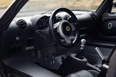 Lotus Exige 3.5 V6 S — Coupé sportif ultime, 350 ch et seulement 36 000 km — detail
