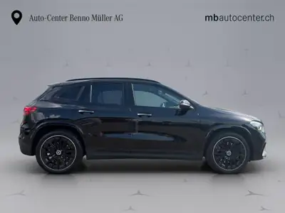 Mercedes-Benz GLA 250 AMG Line 4Matic — SUV compact hybride, 40 500 km seulement — détail