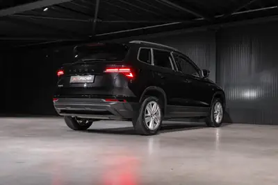 Skoda Karoq 1.5 TSI Top Selection — SUV compact dynamique, garantie 5 ans usine — Miniature 7
