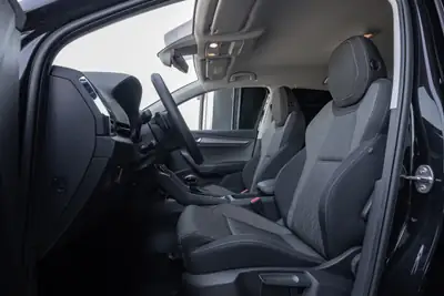 Skoda Karoq 1.5 TSI Top Selection — SUV compact dynamique, garantie 5 ans usine — Miniature 10