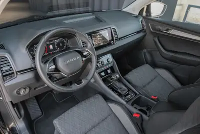 Skoda Karoq 1.5 TSI Top Selection — SUV compact dynamique, garantie 5 ans usine — Miniature 13