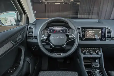 Skoda Karoq 1.5 TSI Top Selection — SUV compact dynamique, garantie 5 ans usine — Miniature 16