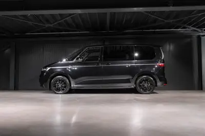 VW T7 Multivan 2.0 TDI Style — 7 places, technologie premium et faible kilométrage — Miniature 9