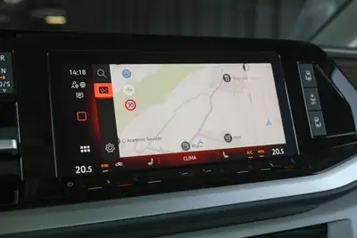 VW T7 Multivan 2.0 TDI Style — 7 places, technologie premium et faible kilométrage — Miniature 20