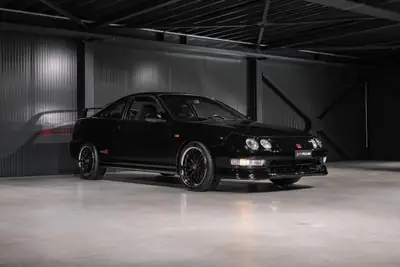 Honda Integra Type-R 1.8 VTEC — Légende sportive 1998, 190 ch purs — tableau de bord