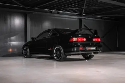 Honda Integra Type-R 1.8 VTEC — Légende sportive 1998, 190 ch purs — Miniature 8