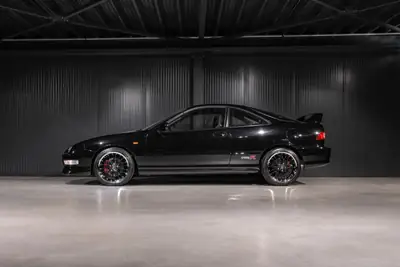 Honda Integra Type-R 1.8 VTEC — Légende sportive 1998, 190 ch purs — Miniature 9