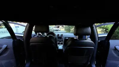 Audi A3 Sportback 2.0 TFSI quattro — Sportivité allemande et traction intégrale — Miniatur 8