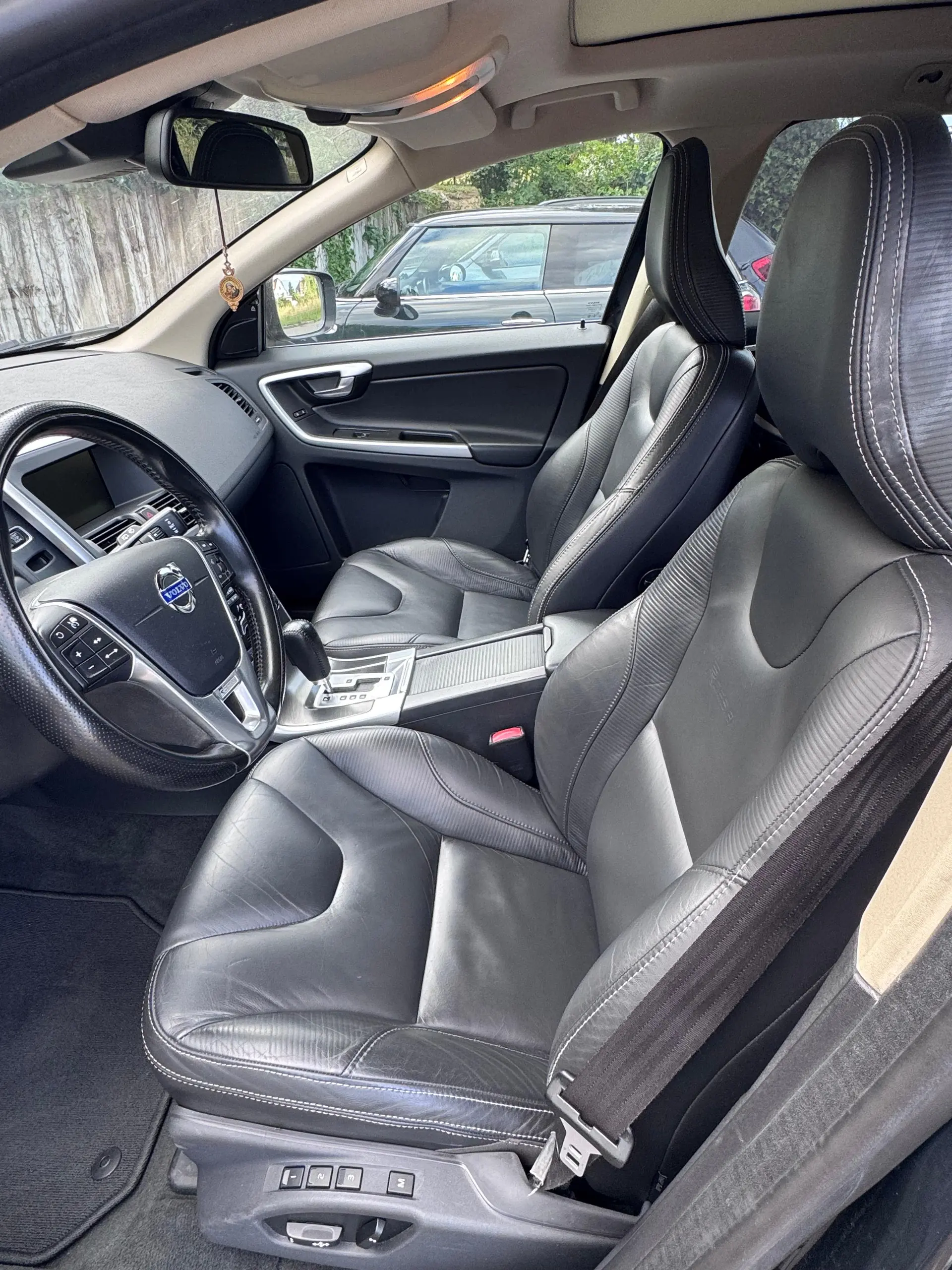 Volvo XC60 2011 occasion Zürich — 4