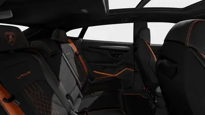Lamborghini Urus 4.0 Performante 2025 — SUV ultrasportif full carbone, 5350 km seulement — detail