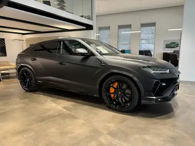 Lamborghini Urus 4.0 Performante 2025 — SUV ultrasportif full carbone, 5350 km seulement — Thumbnail 9