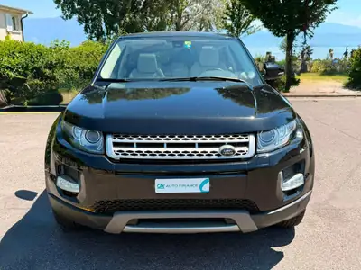 Land Rover Range Rover Evoque 2.2 TD4 Dynamic — SUV compact premium, entretien suivi — vue extérieure