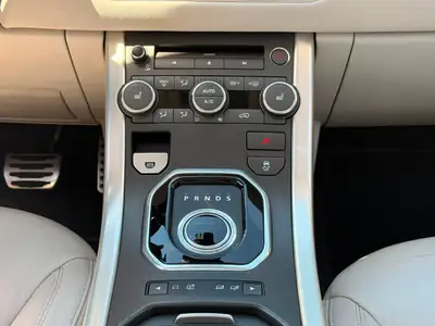 Land Rover Range Rover Evoque 2.2 TD4 Dynamic — SUV compact premium, entretien suivi — Miniature 19
