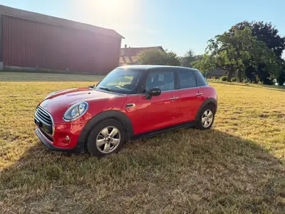 MINI Cooper 136 ch — Citadine dynamique, boîte auto, faible kilométrage — vista esterna