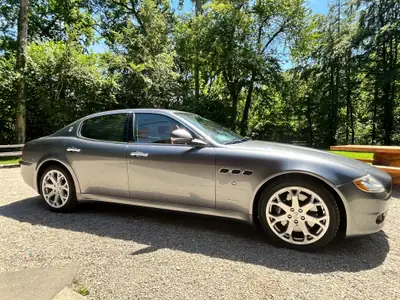 Maserati Quattroporte 4.7 V8 S — Berline de prestige, 431 ch et historique irréprochable — vista esterna