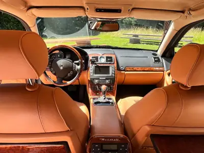 Maserati Quattroporte 4.7 V8 S — Berline de prestige, 431 ch et historique irréprochable — Miniatura 12