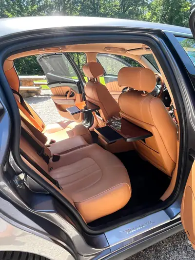 Maserati Quattroporte 4.7 V8 S — Berline de prestige, 431 ch et historique irréprochable — Miniatura 13