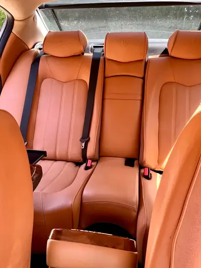 Maserati Quattroporte 4.7 V8 S — Berline de prestige, 431 ch et historique irréprochable — Miniatura 15