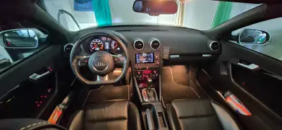 Audi RS3 2.5 TFSI Quattro — Berline sportive 408 ch, kilométrage modéré — Armaturenbrett