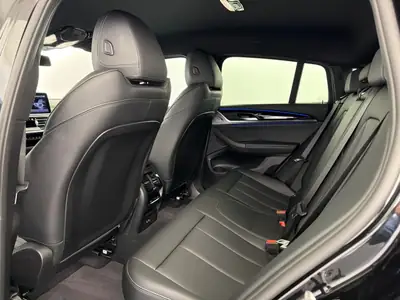 BMW X4 xDrive 48V 20d M Sport 2025 — SUV coupé diesel hybride, première main — détail