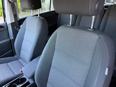 VW Touran 1.4 TSI BlueMotion — Monospace compact efficace, 166'000 km seulement — Miniatur 11